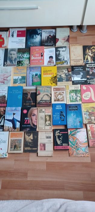 Cărți                .