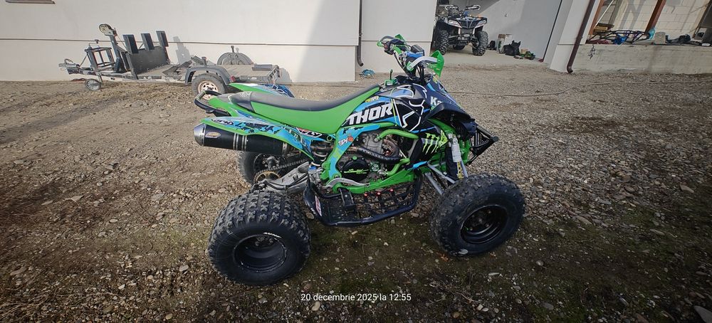 Vând quad Kawasaki KFX 450R