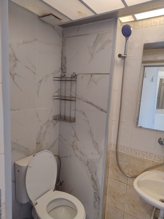 Нощувки 30€за 2ма  до метро Вардар