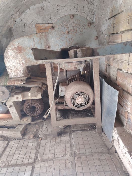 Фуражомелки !!!  14kw  и  7kw с циклон  24 чука