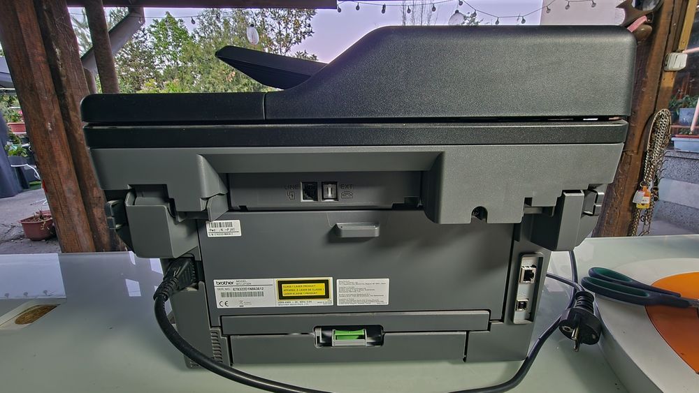 Принтер Brother MFC-L2712DN