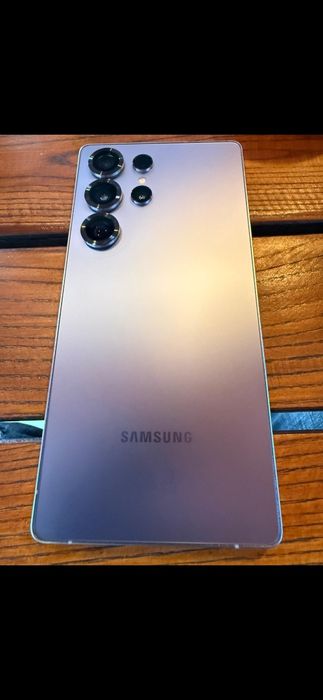 Vând S25 Ultra ca Nou