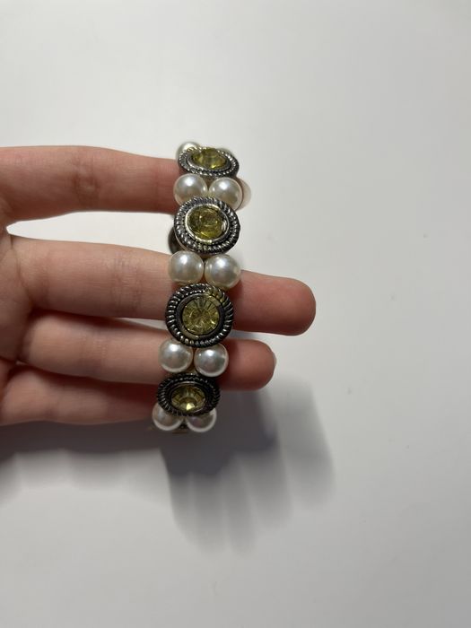 Изискана гривна