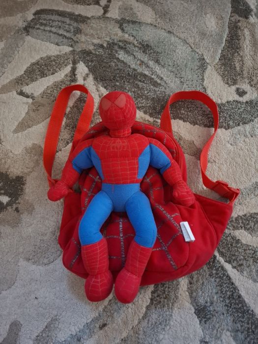 Rucsac spider man si cagule