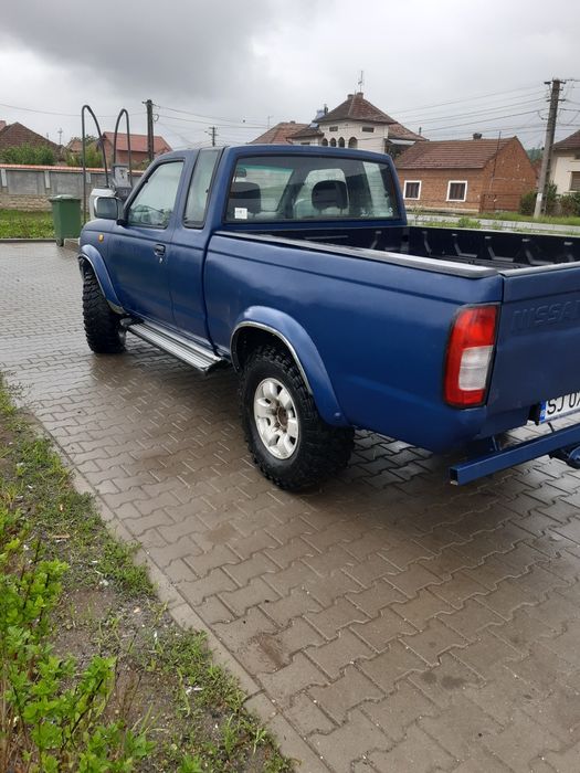Nissan navara d22