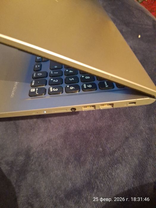 Ноутбук сатылады