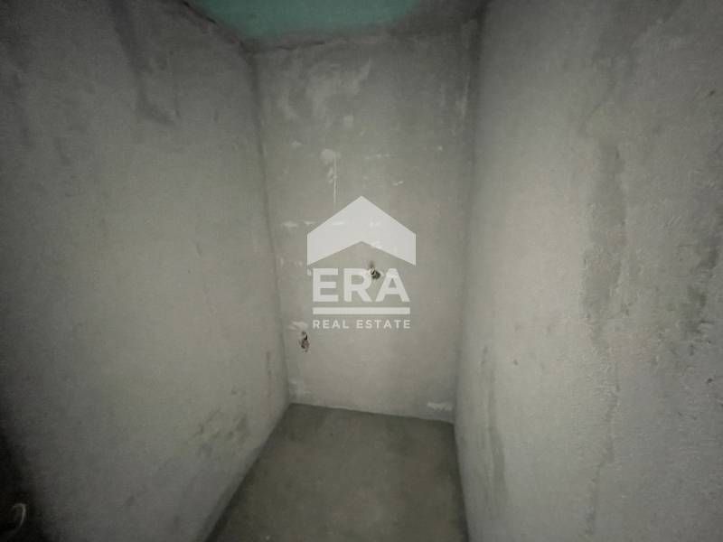 Продажба на тристаен апартамент