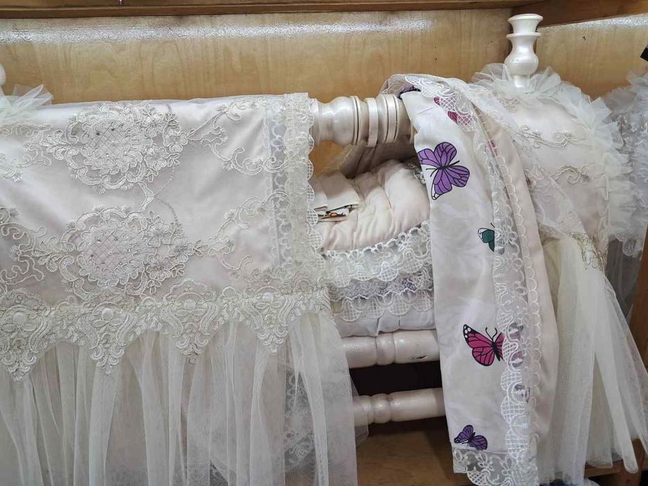 Beshik. 1 marta ishlatilgan.