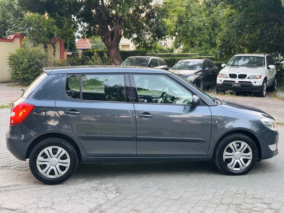 SKODA Fabia 2010 — imagine 5