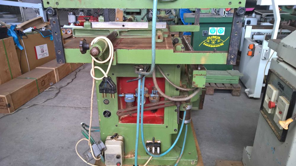 Сребрин многопрофилна с 23 свредла