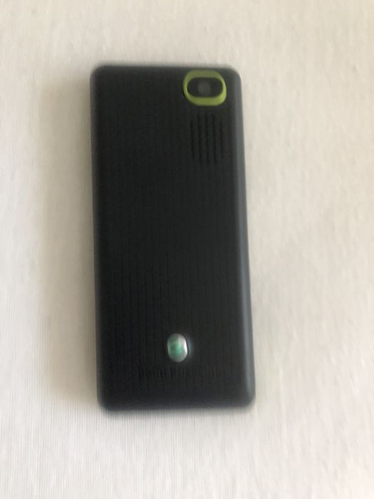 Vand telefon Sony Ericsson nou!!!