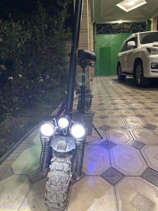 Электронный самокат