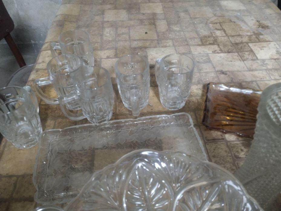 Хубави кристални съдове