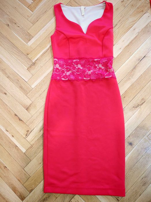 Червена Рокля, размер 32-34