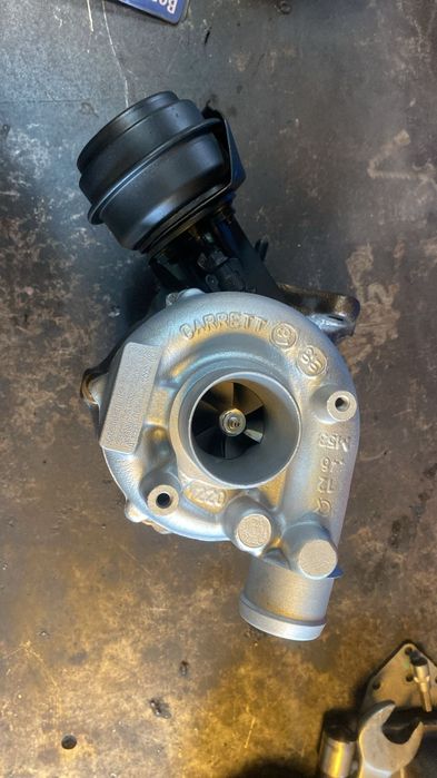 Turbina Audi A4 b7 BRB BKE 1.9 si 2.0 TDI C6 B6 passat BRE BRF BVG BVF