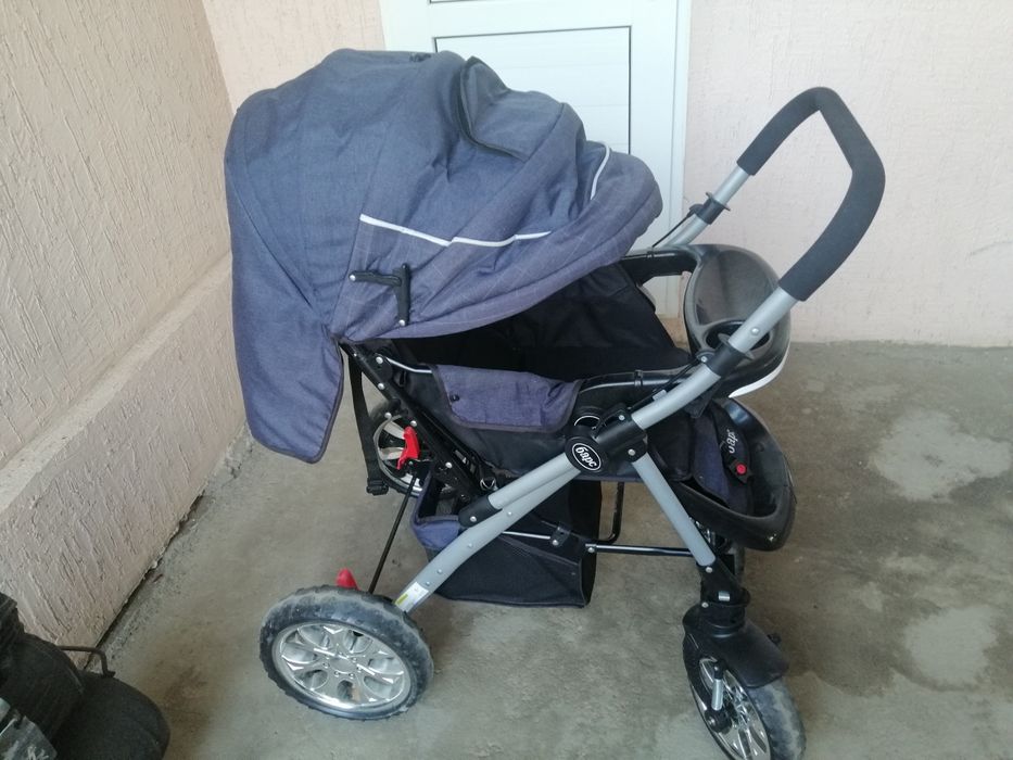 Продам коляску в отличном состоянии