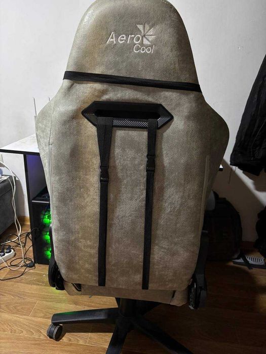 Продам кресло игровое aerocool