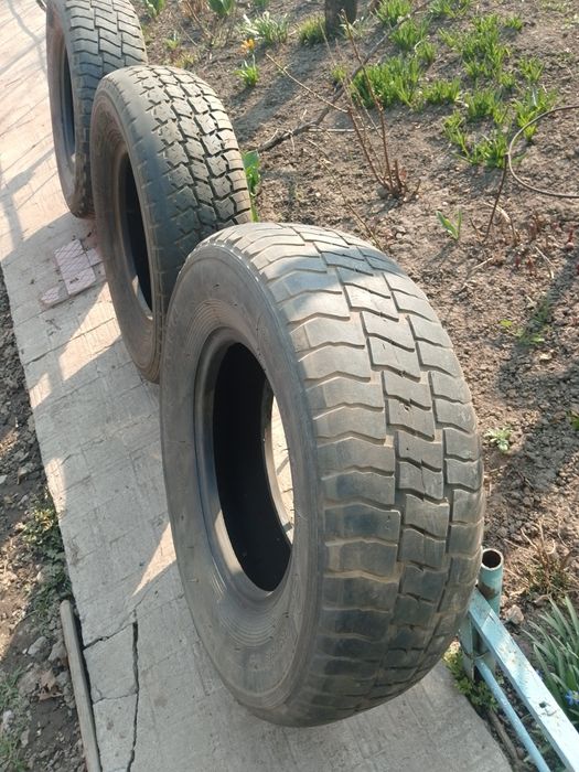 Продам шины бу размер 235/75/15