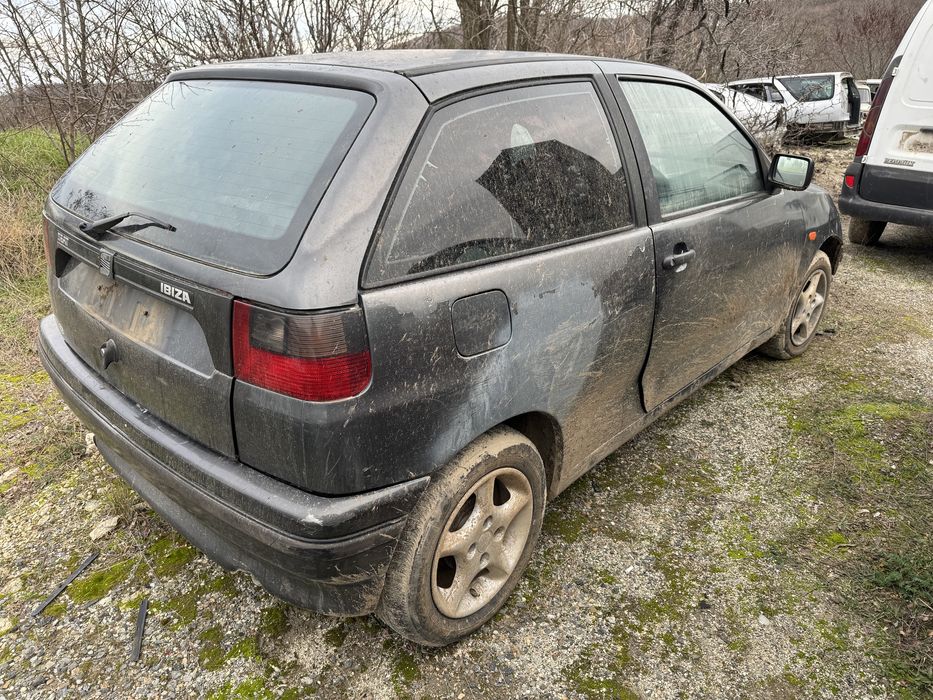 Seat Ibiza 1.6i 1997г На Части