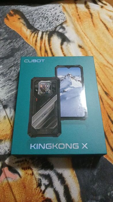 Продам телефон Kubot KingKong X