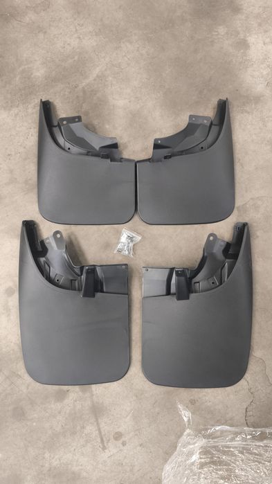 Aparatori noroi carenaje roata nissan navara d22 d40 d23 pathfinder