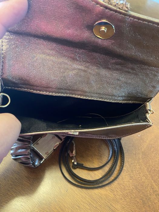 Minigentuta bronz noua cu curea de pus in talie