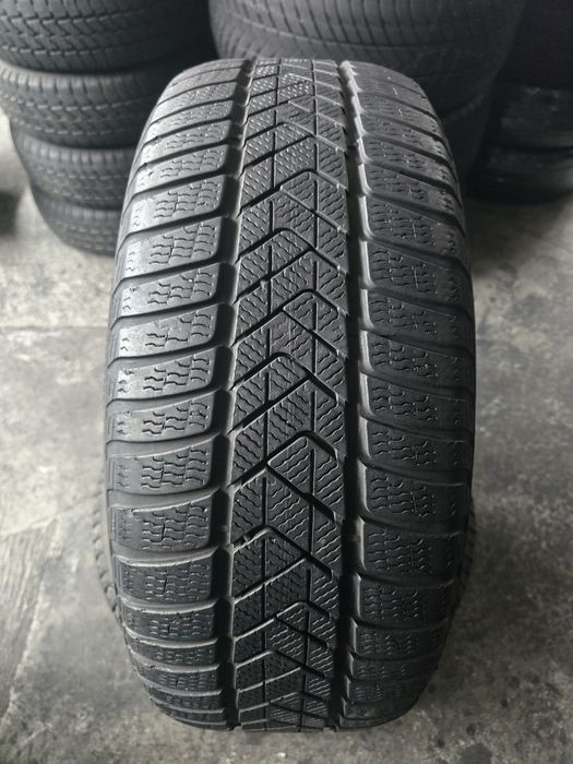 Pirelli 245/45 R18 100V MS iarnă