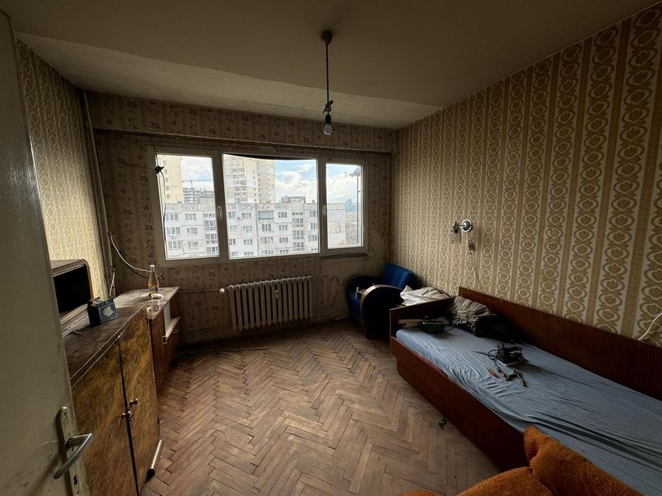 Продава се Тристаен апартамент в София, Сердика - 92 кв.м за 1685 €/кв.м - Снимка #2