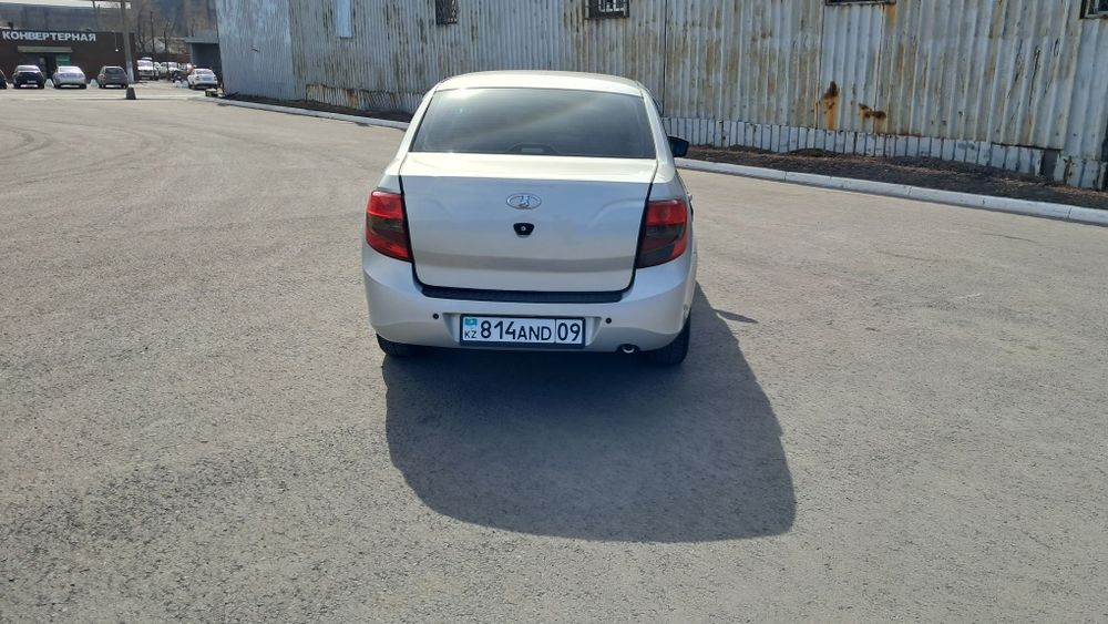 Автомобиль Лада Гранта