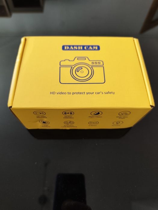 Vând camera de bord