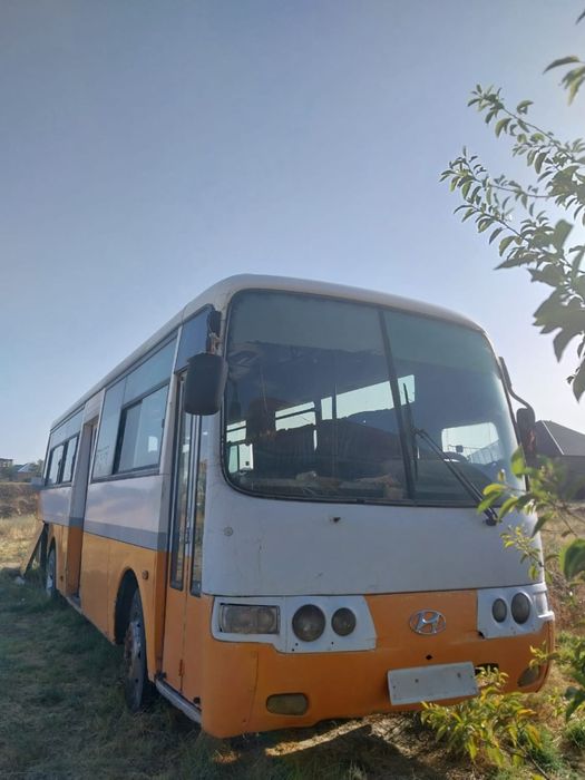 Автобус aerotown