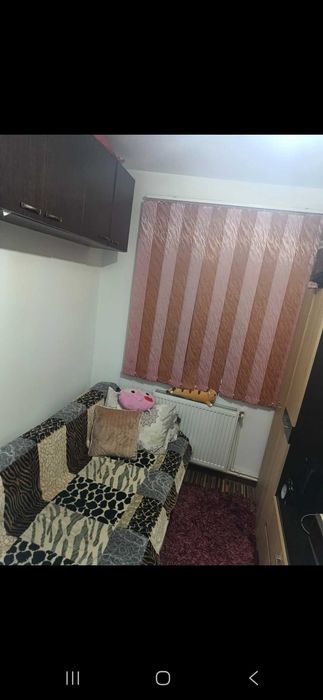 Vand garsoniera mobilata