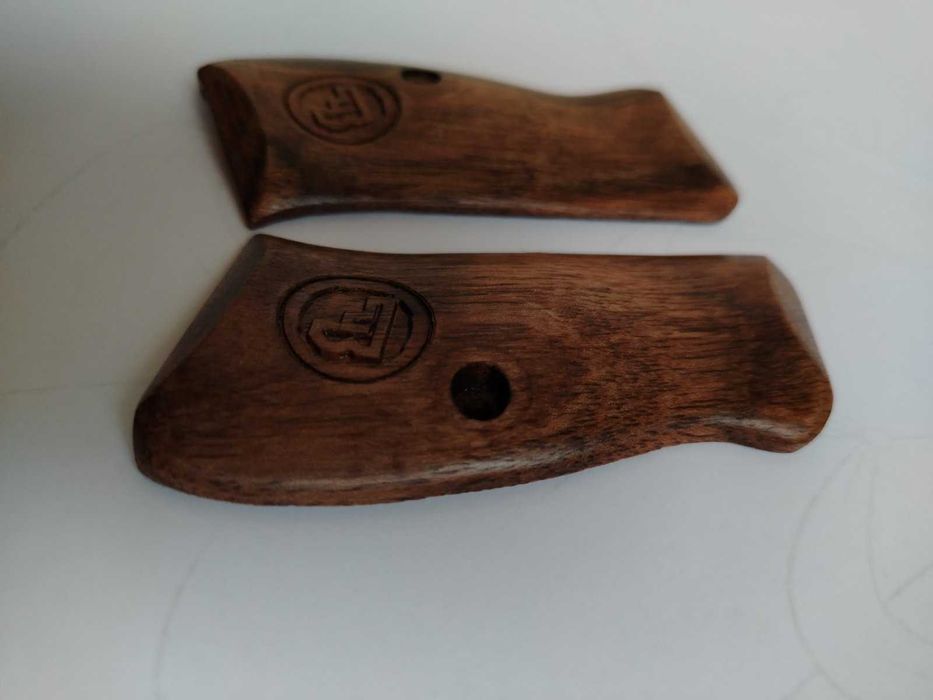 Чирени за пистолет CZ 75 D Compact