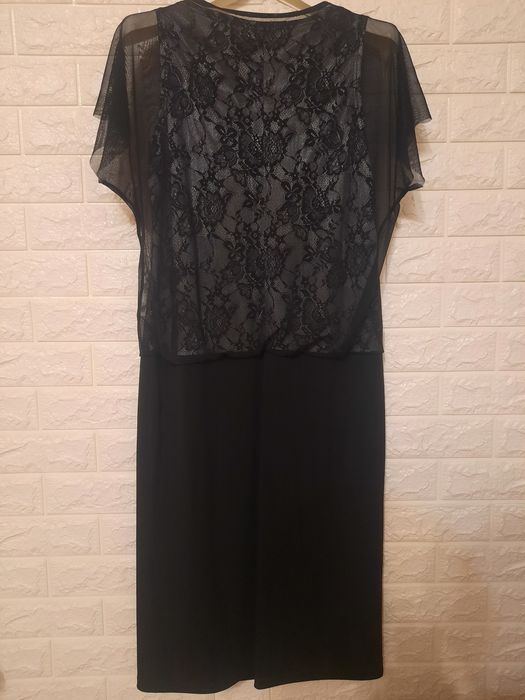 Платья женские нарядные