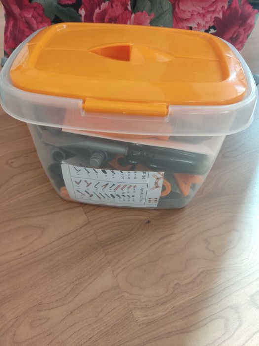 Детски инструменти в куфарче