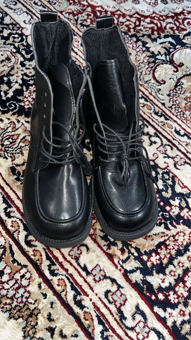 Ботинки осенние 38р