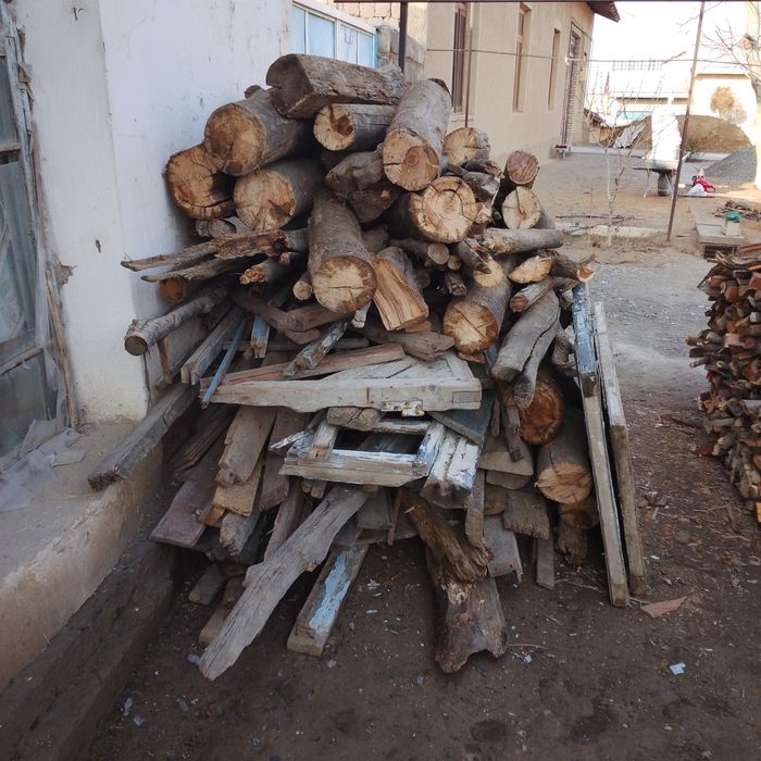 Дрова утин сотилади