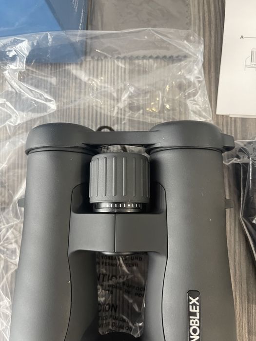 Binoclu Noblex Docter 10x42 nou la cutie.