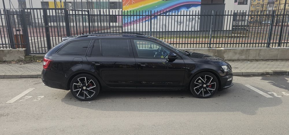 Skoda Octavia VRS DSG7 4x4