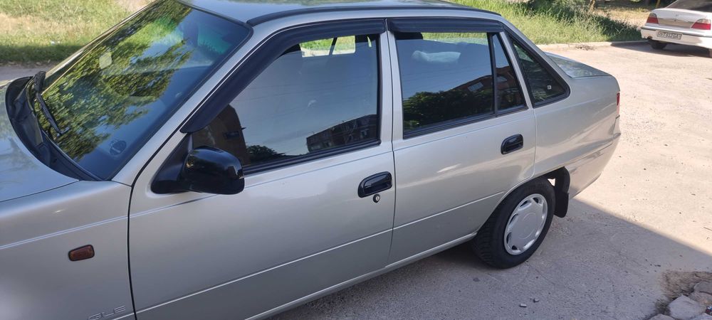 автомобиль Нексия 2