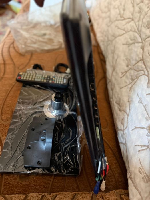 Продам телевизор Самсунг недорого