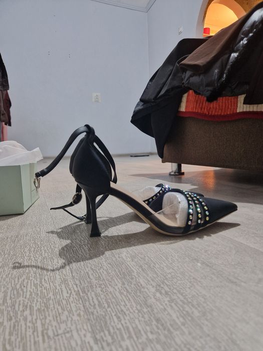 Туфли каблук высокий