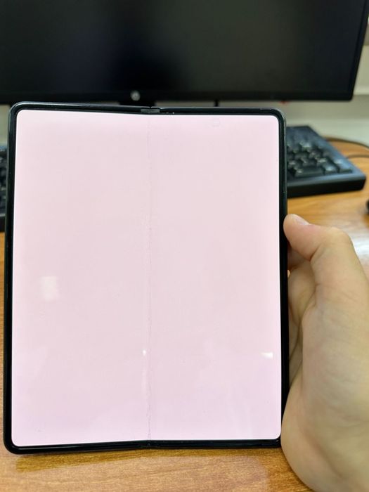 amsung Galaxy Z Fold 3