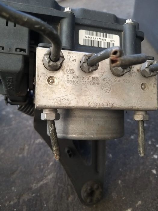 Pompa Abs cod: 0265232718 Dacia Logan 2004