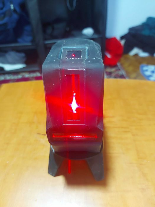 Nivelă laser Bosch Professional GCL 2-15 + Suport magnetic RM1
