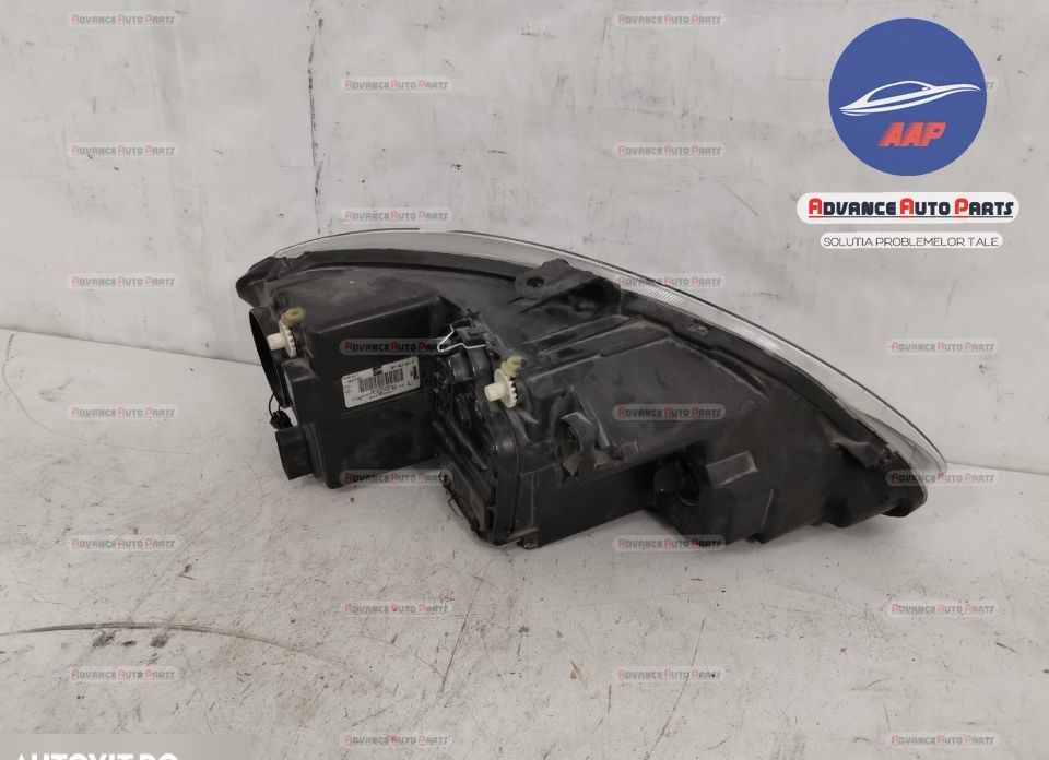 Ляв фар оригинален с халоген Сеат Алтеа / Seat Altea [Преведен българс