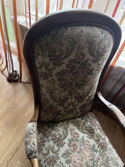 Scaun model floral