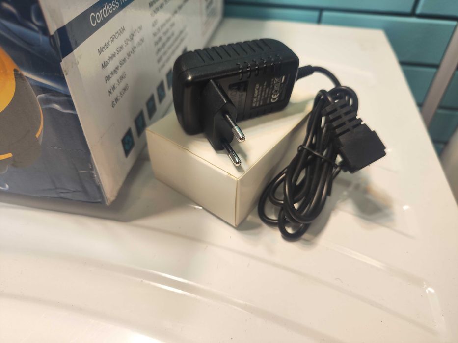 POOLPURE 2025 безжичен робот за почистване на басейн 100 мин