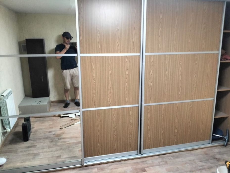 Услуга мебельщика .Сборка мебели, ремонт мебели, упаковка . Недорого.