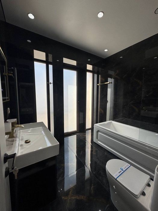 Продается дом 5 комнат, ориентир: улица Салом, 4,73 соток 146м²